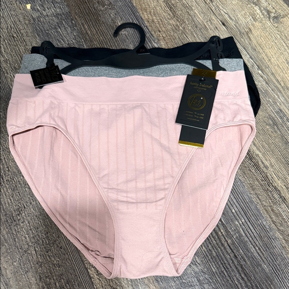 3 pack Kathy Ireland Pink, Gray, and Black Panties Set